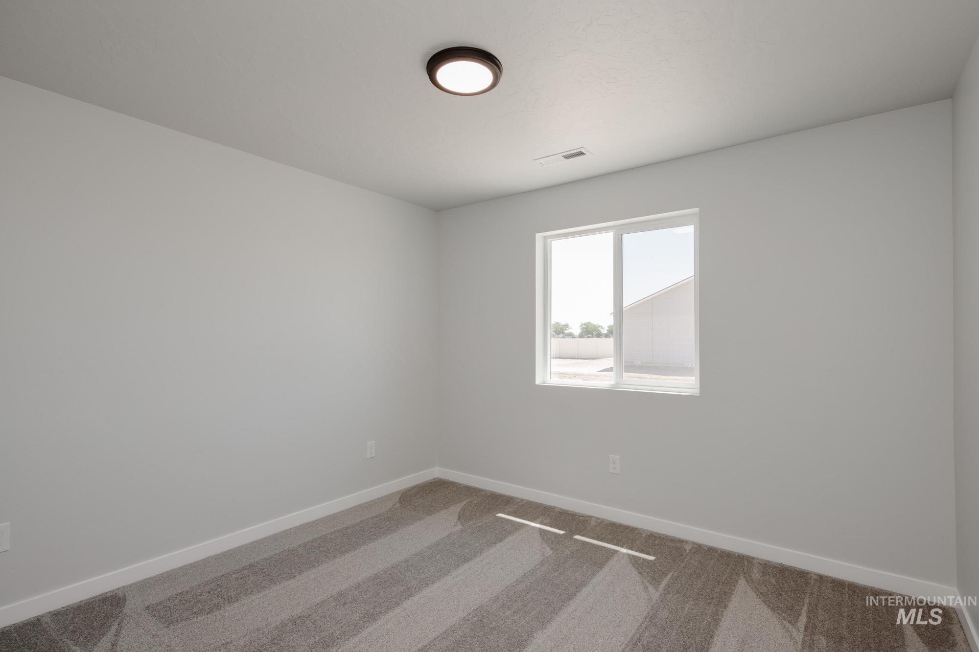 16272 Fill Ave Property Photo 16