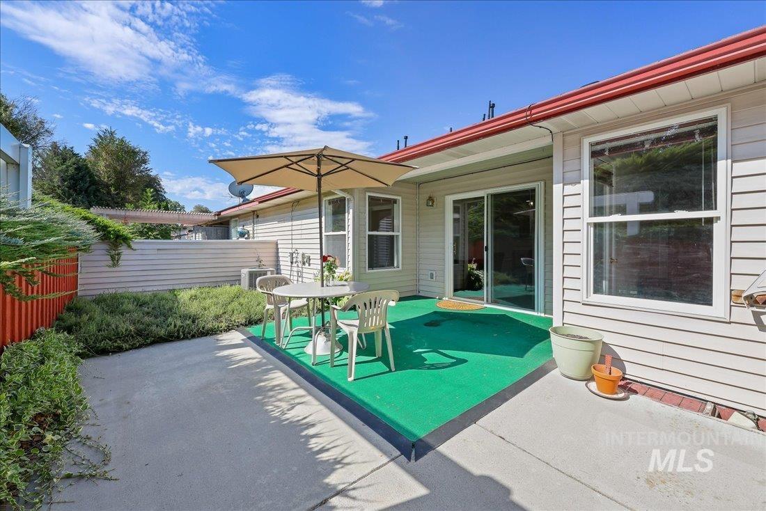 124 Country Lane Loop Property Photo 13