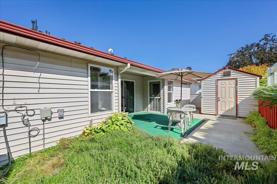 124 Country Lane Loop Property Photo 14