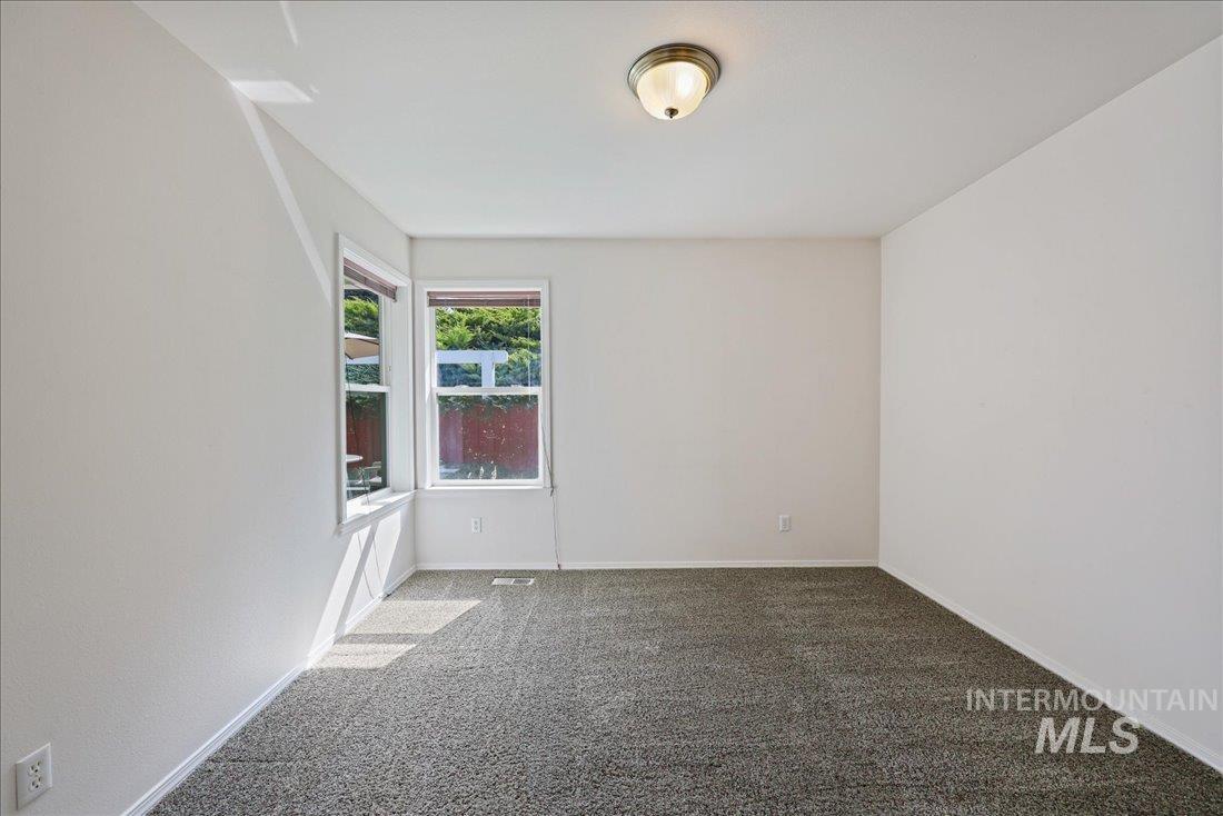 124 Country Lane Loop Property Photo 19