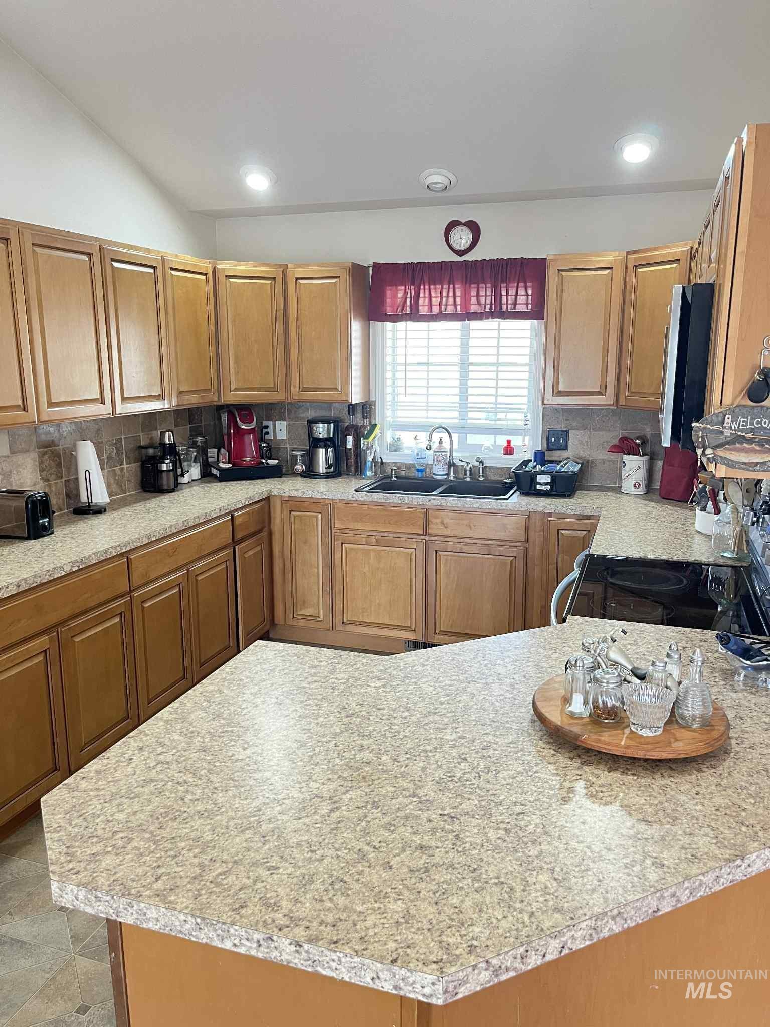 5111 Barnard Ln Property Photo 11