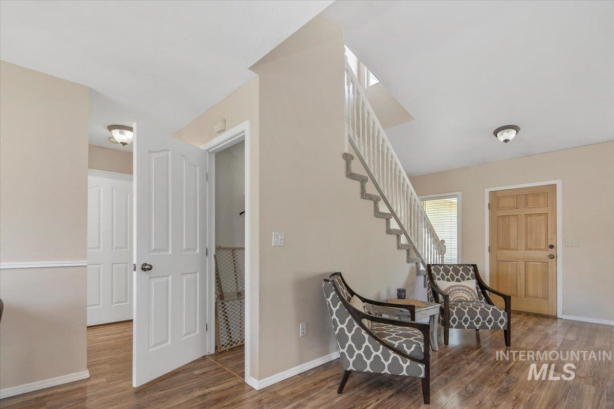 5656 S Snapdragon Pl Property Photo 5