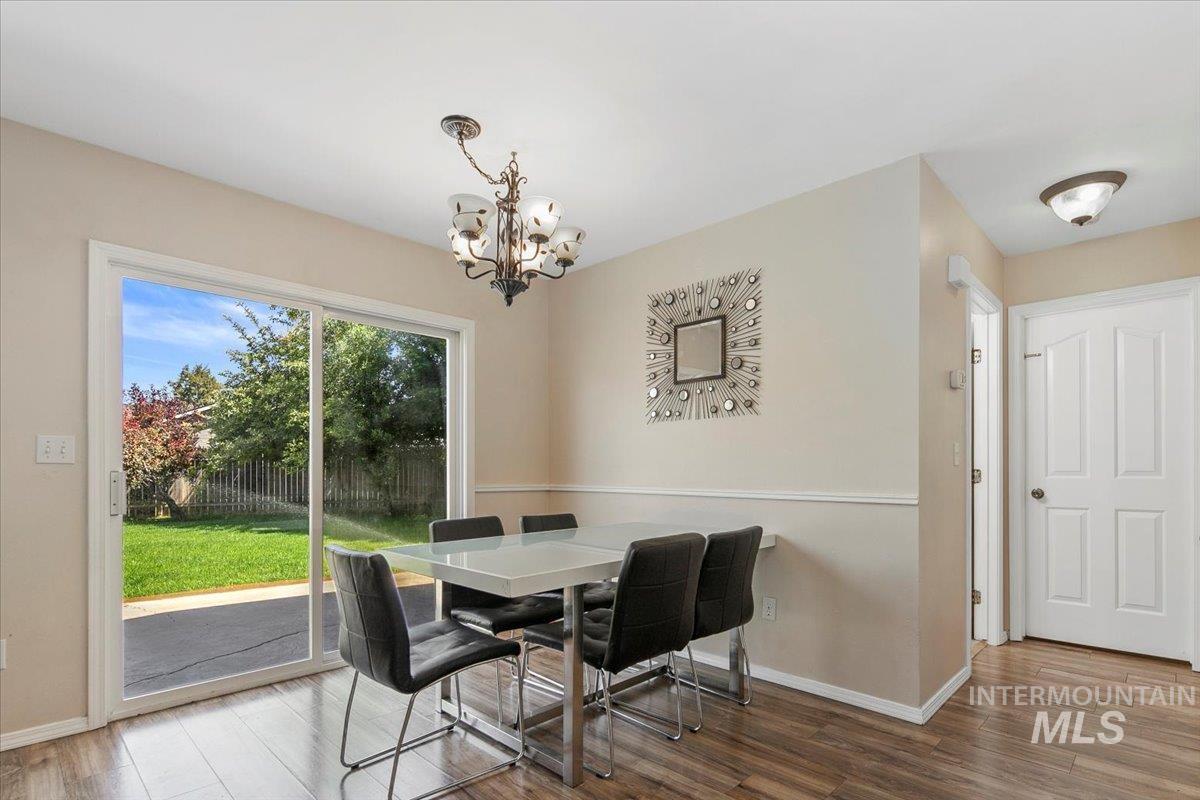 5656 S Snapdragon Pl Property Photo 8