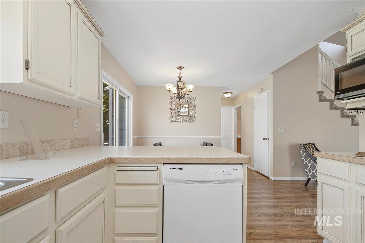 5656 S Snapdragon Pl Property Photo 11