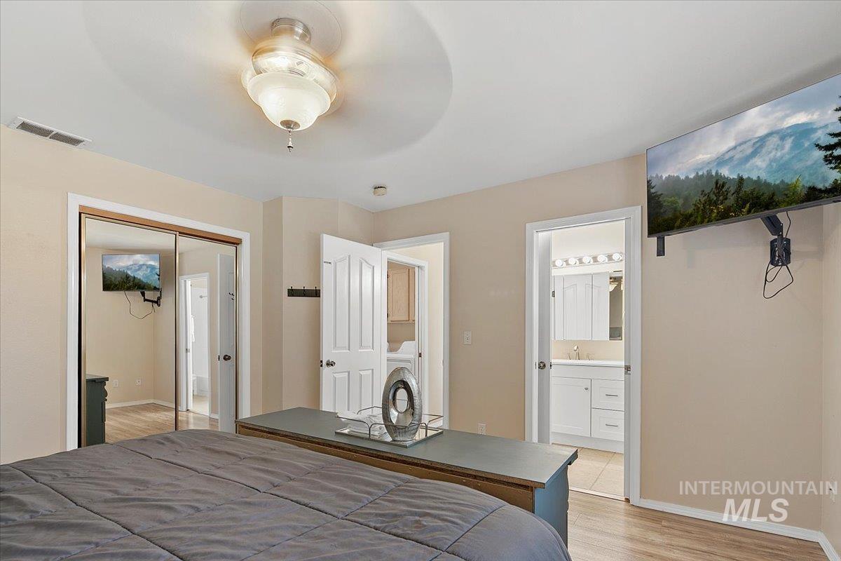 5656 S Snapdragon Pl Property Photo 13