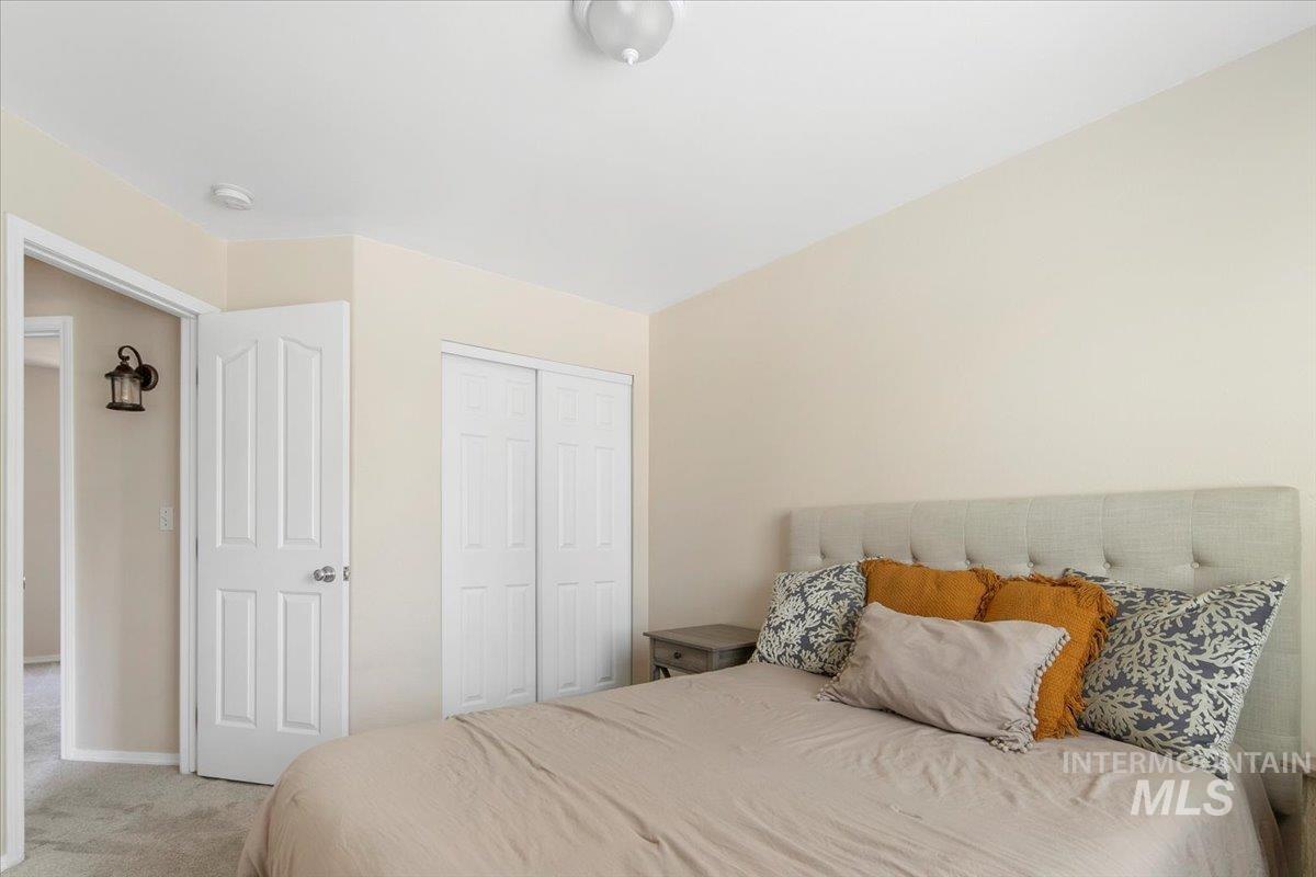 5656 S Snapdragon Pl Property Photo 18