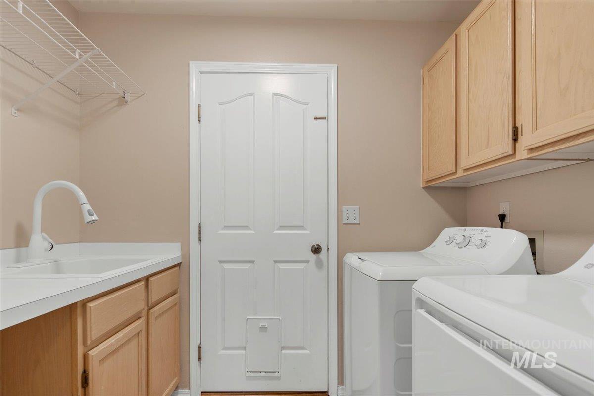 5656 S Snapdragon Pl Property Photo 24