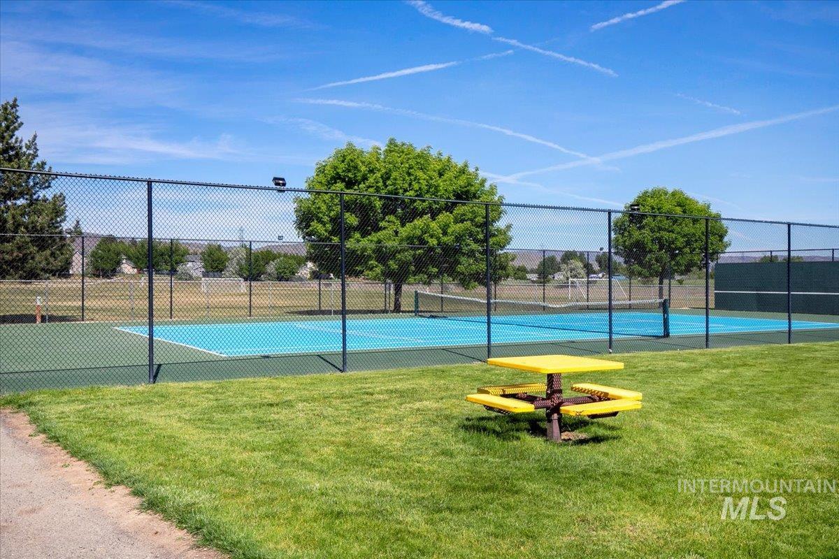 5656 S Snapdragon Pl Property Photo 44