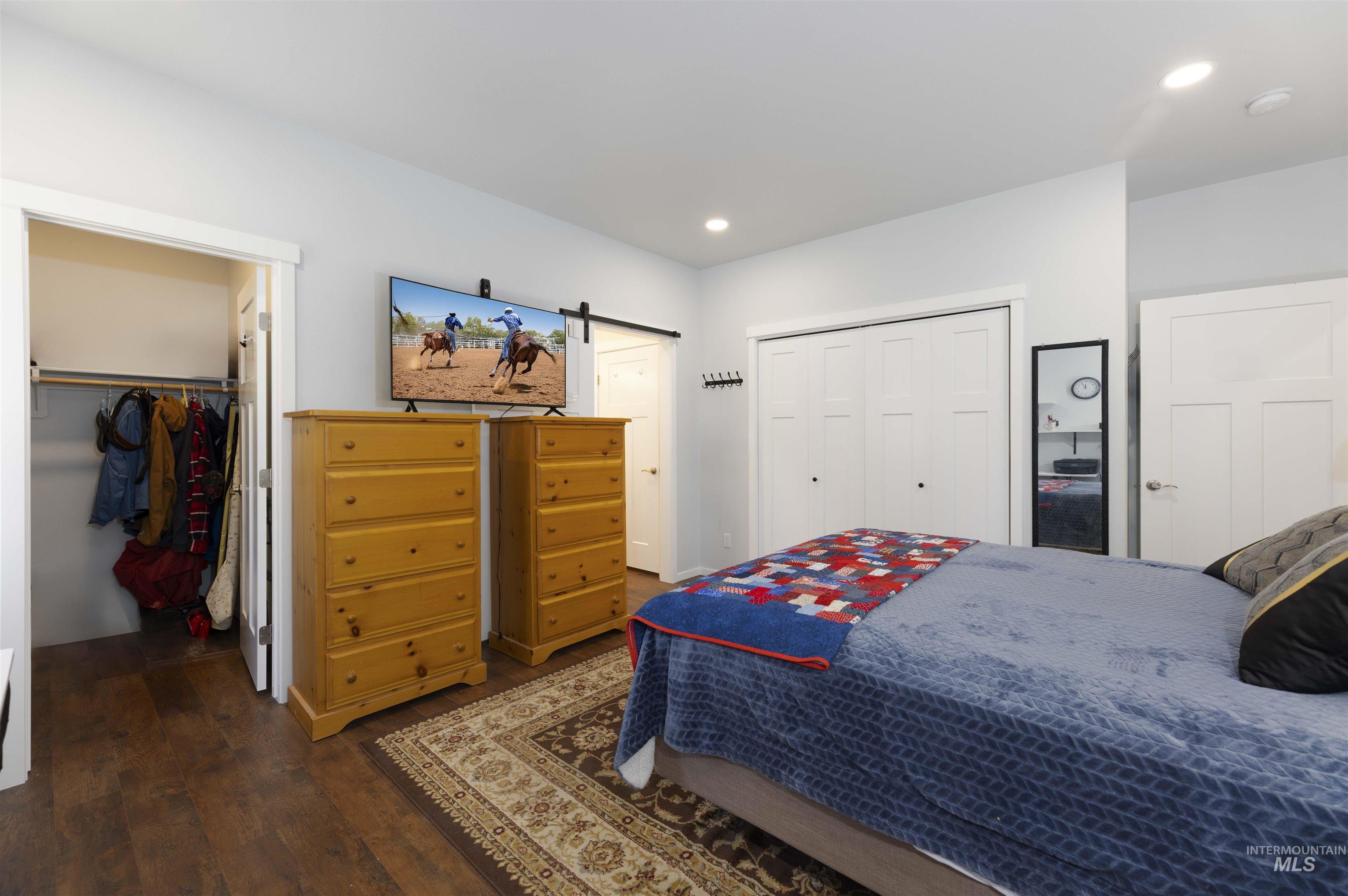 801 Washington Property Photo 17