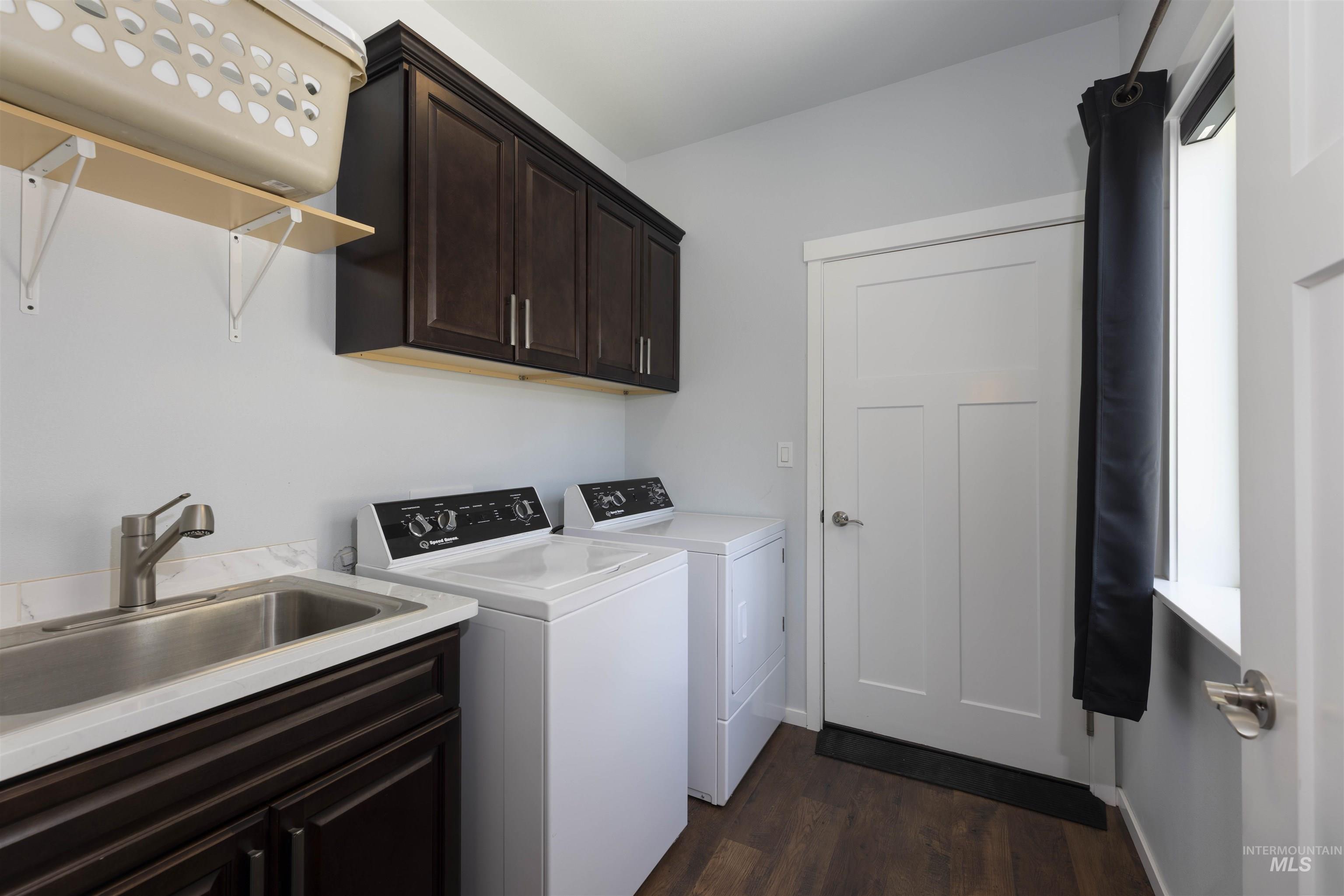 801 Washington Property Photo 22