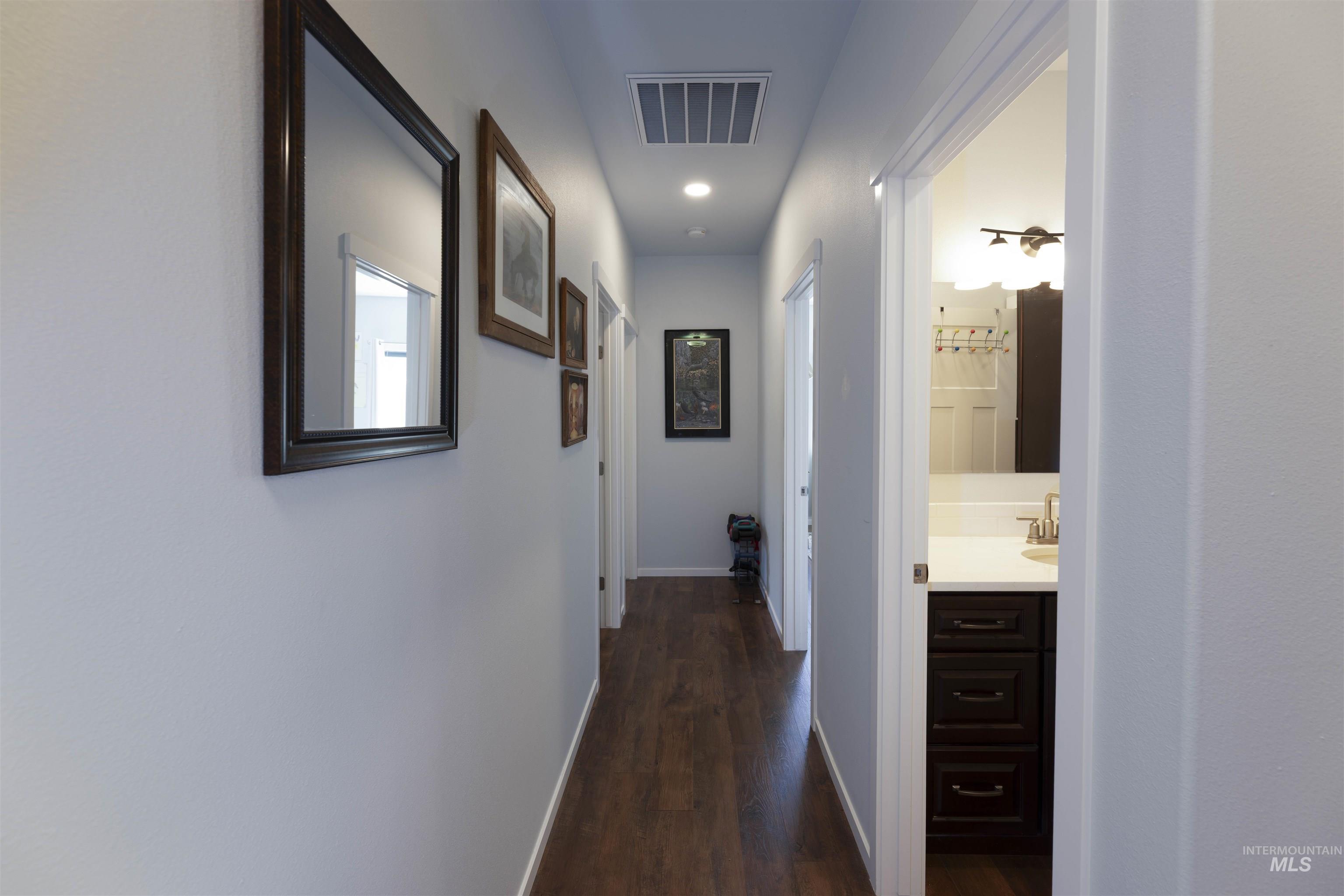 801 Washington Property Photo 23
