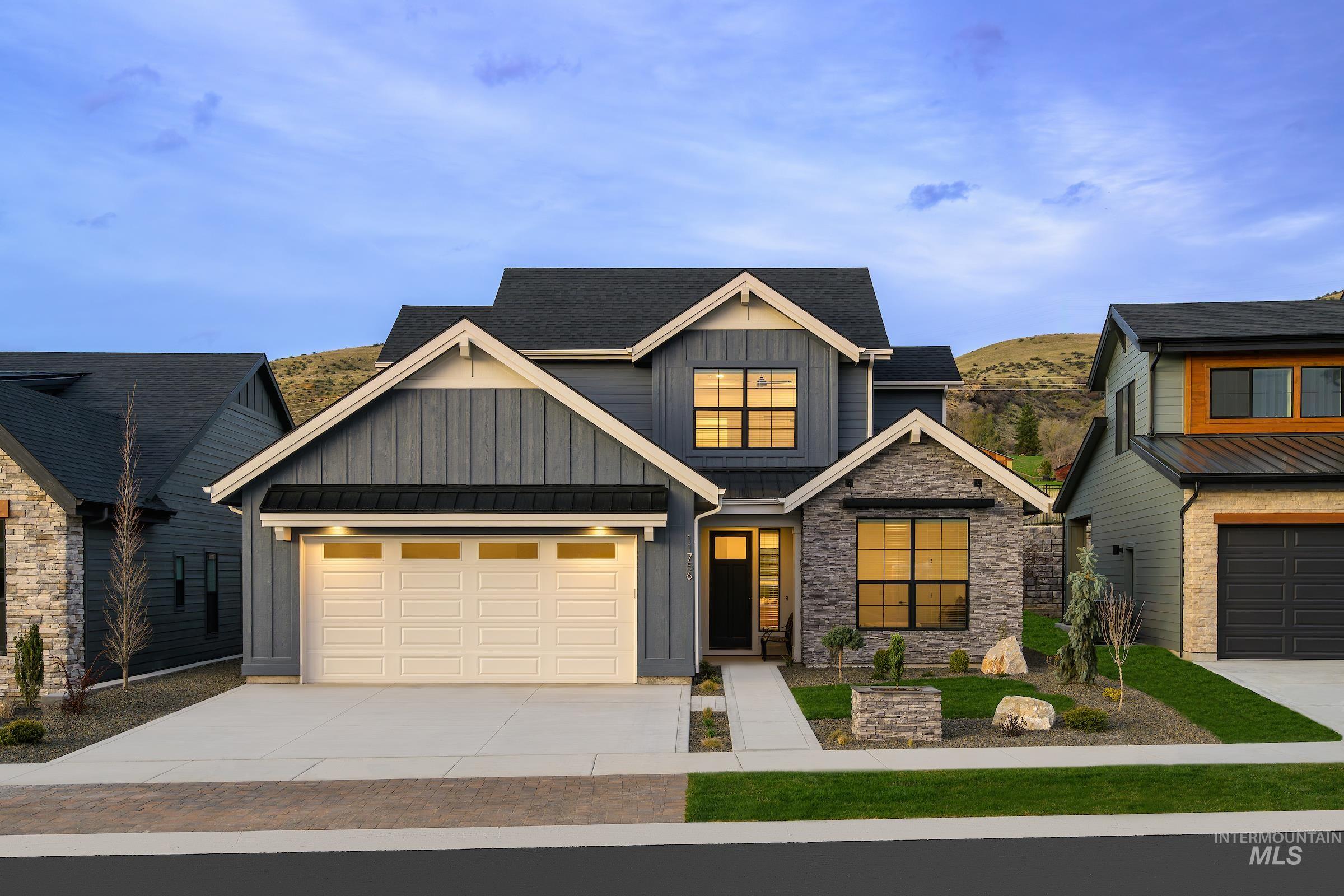 11756 N Rabbitbrush Way Property Photo 1