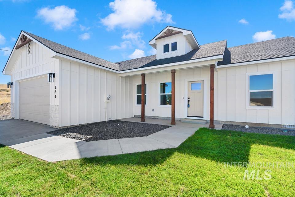 881 S Iowa Property Photo 5