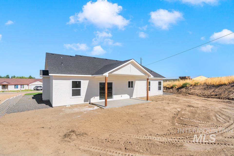 881 S Iowa Property Photo 10