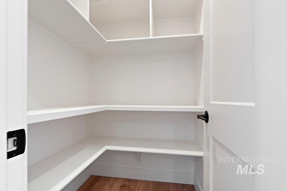 881 S Iowa Property Photo 26