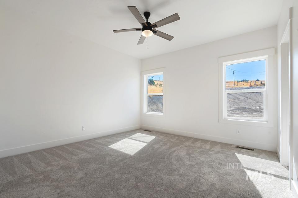 881 S Iowa Property Photo 32