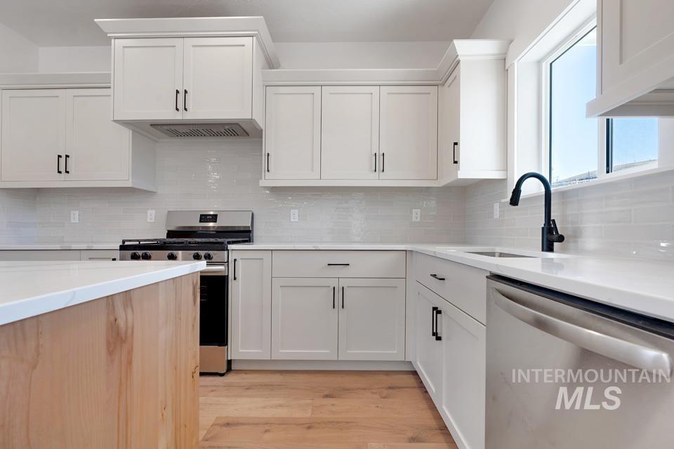 881 S Iowa Property Photo 39