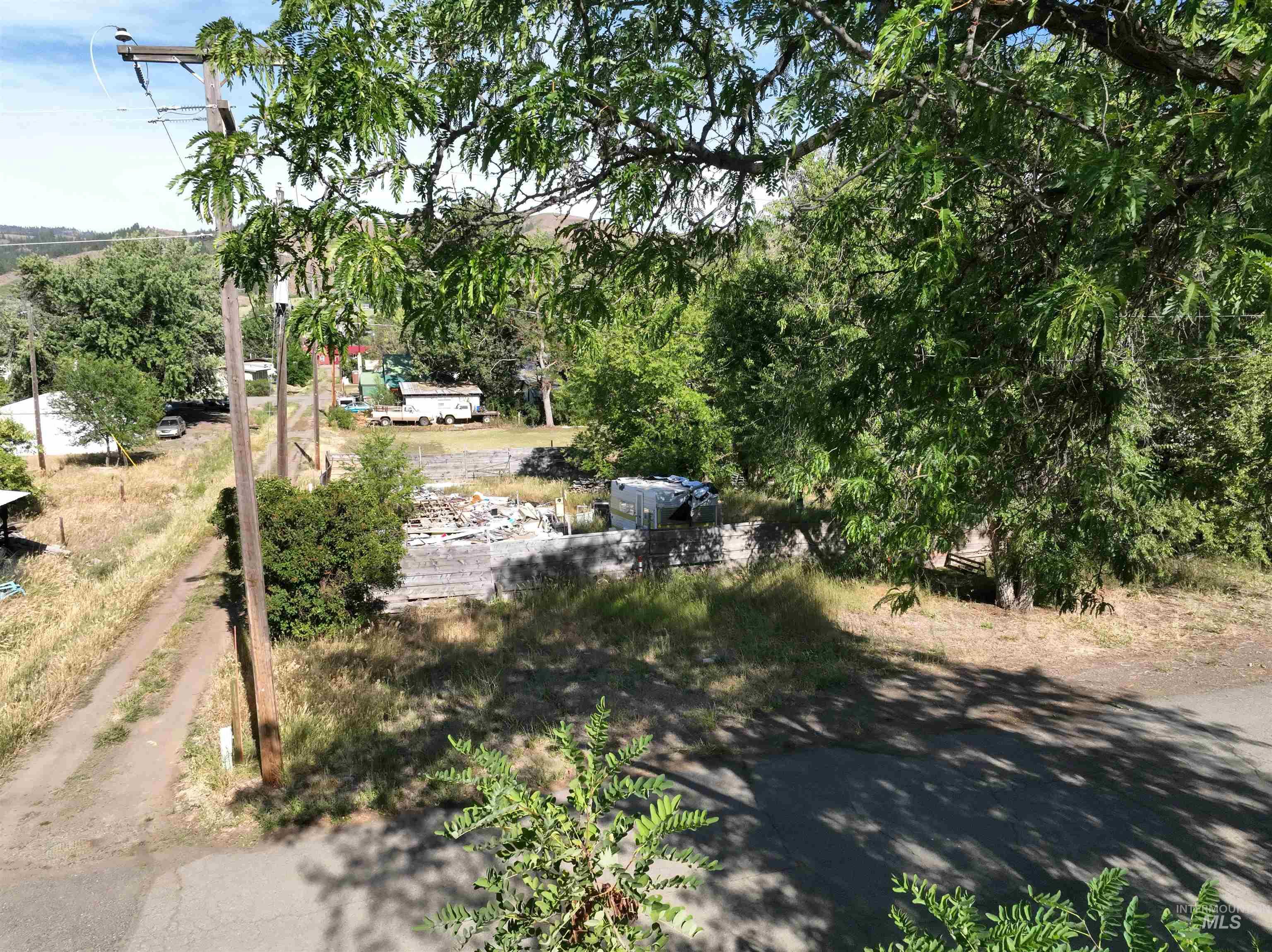 215 N Fairfield St. Property Photo 45
