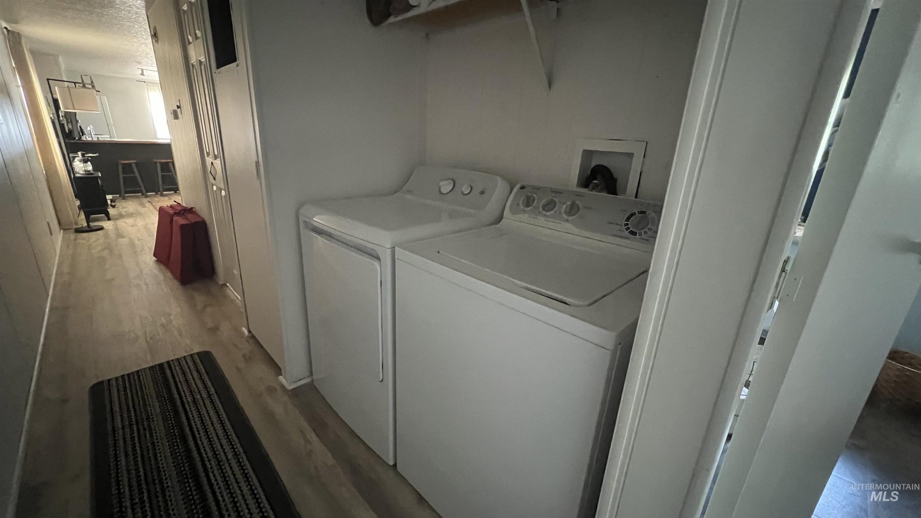 227 Holiday Dr Property Photo 21