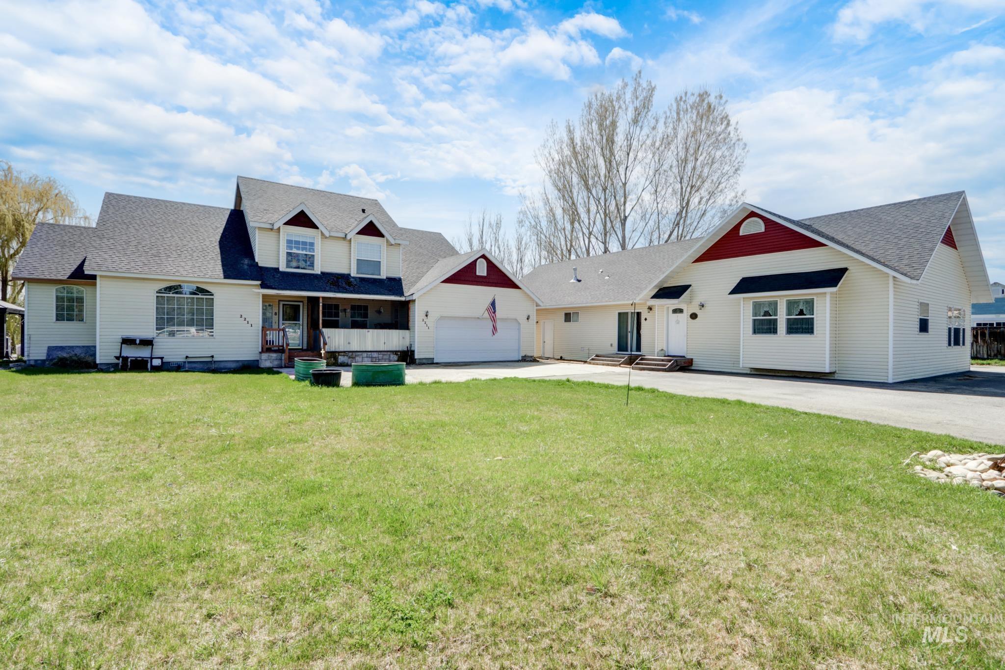 2211 Waterwheel Property Photo 1