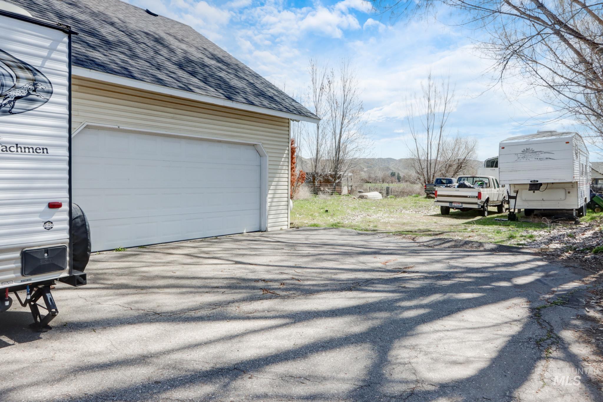 2211 Waterwheel Property Photo 8