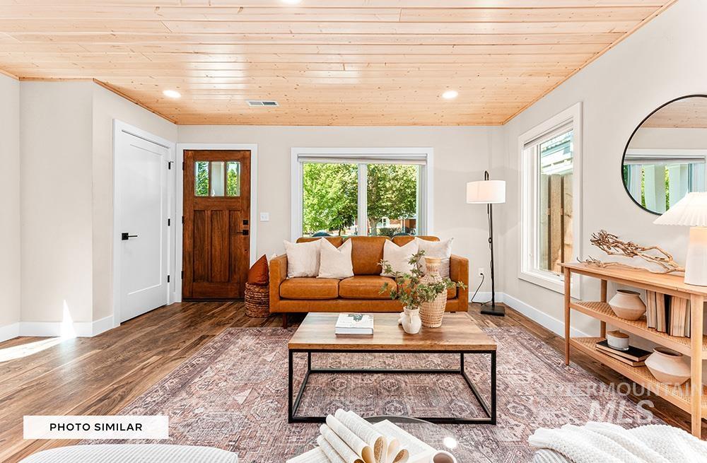 1428 S Euclid Ave Property Photo 4