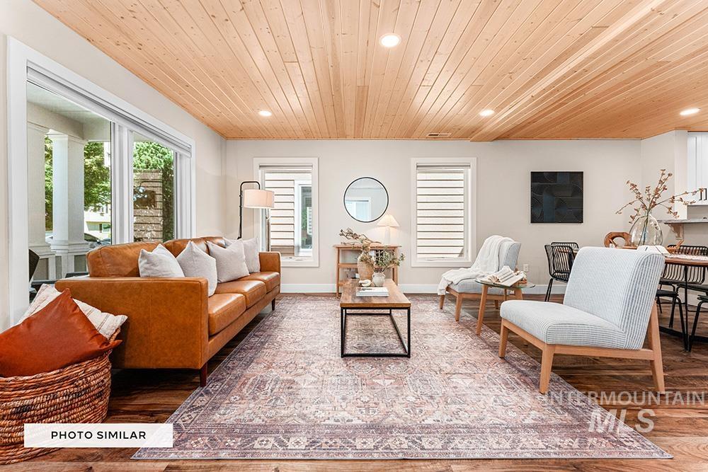 1428 S Euclid Ave Property Photo 5