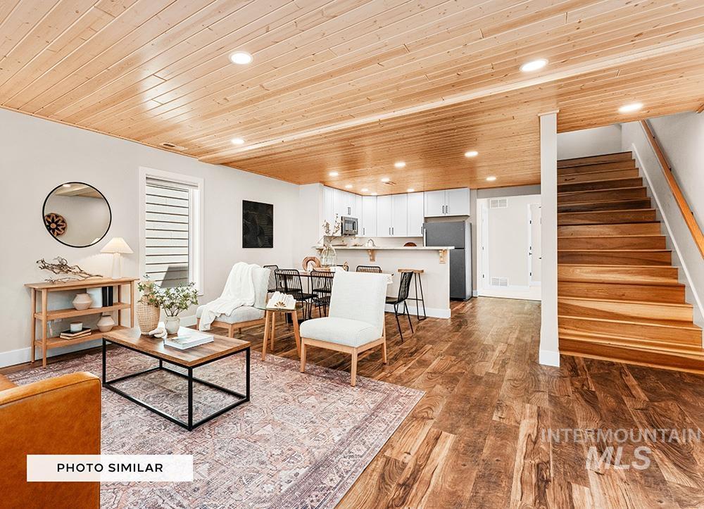 1428 S Euclid Ave Property Photo 8