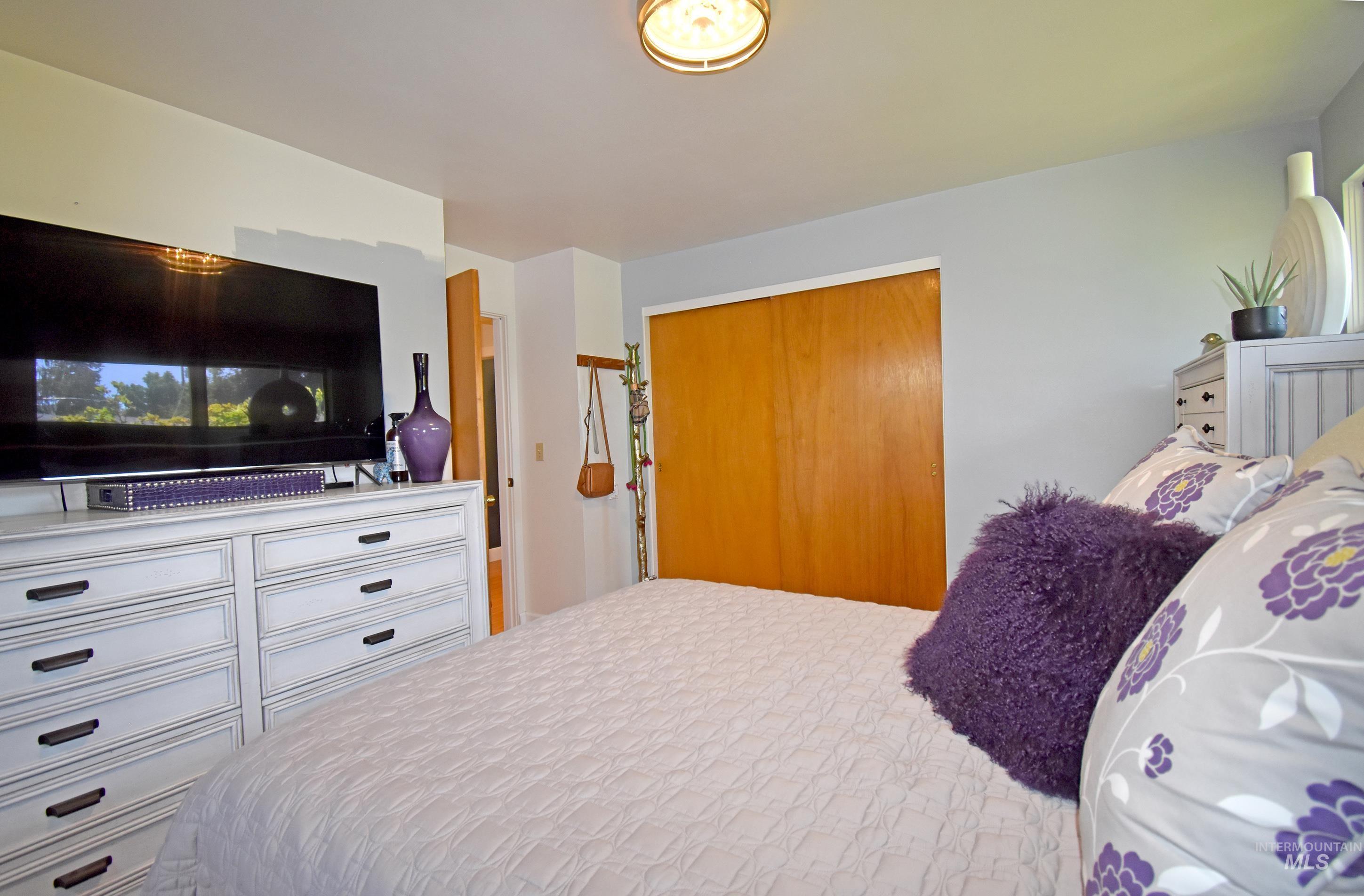 2209 Sunset Drive Property Photo 27