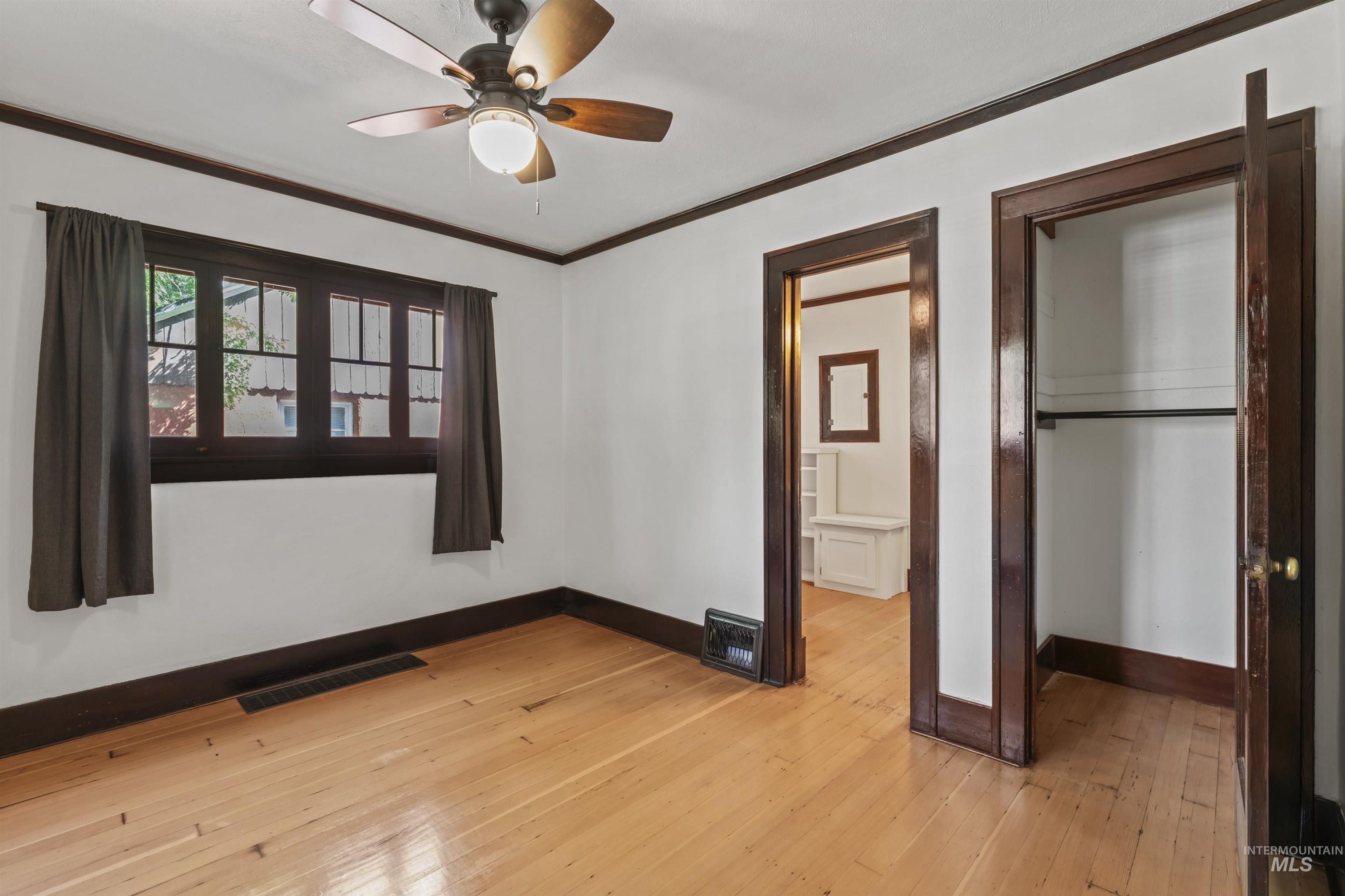 2015 & 2015 1/2 N 19th Property Photo 17