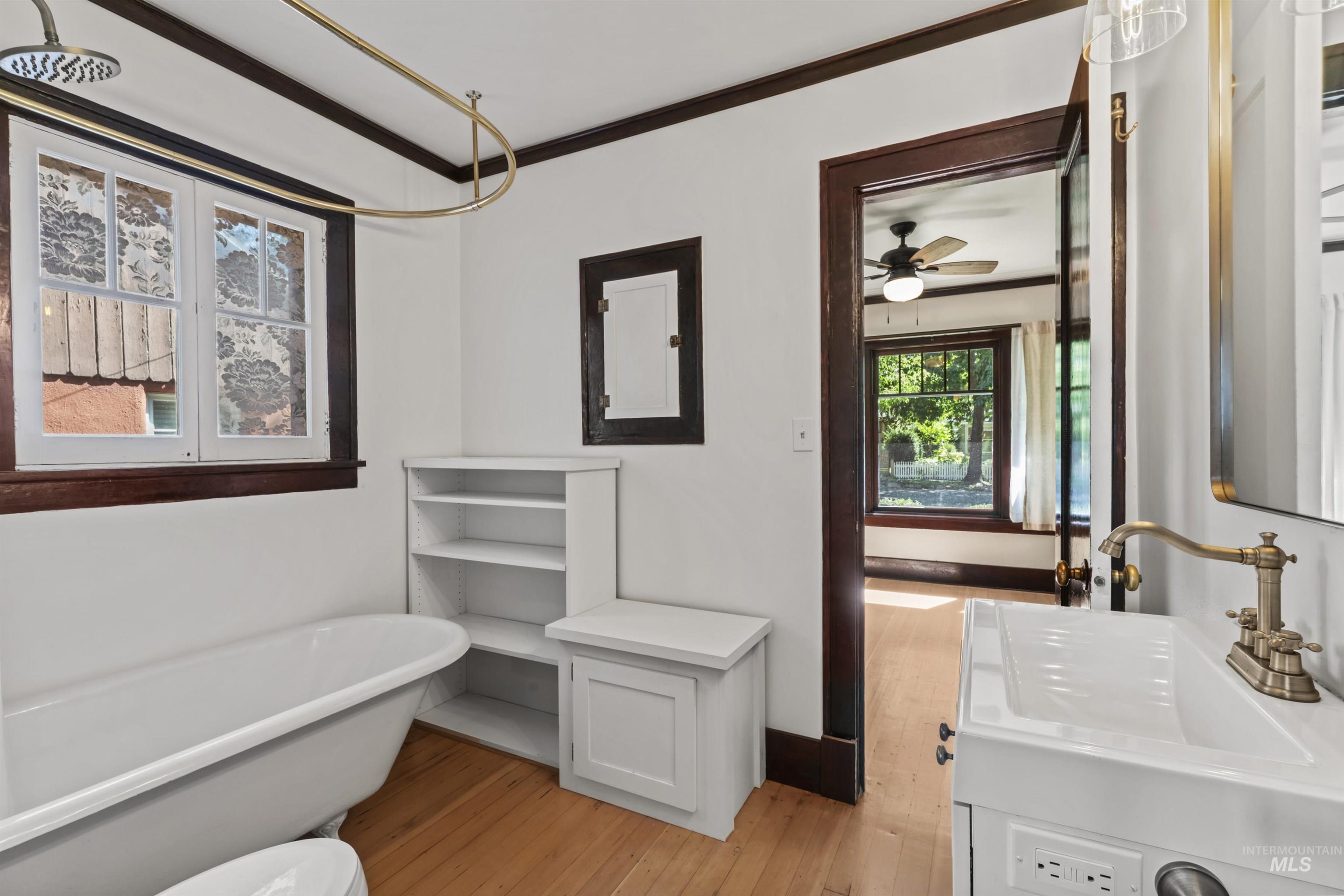 2015 & 2015 1/2 N 19th Property Photo 18