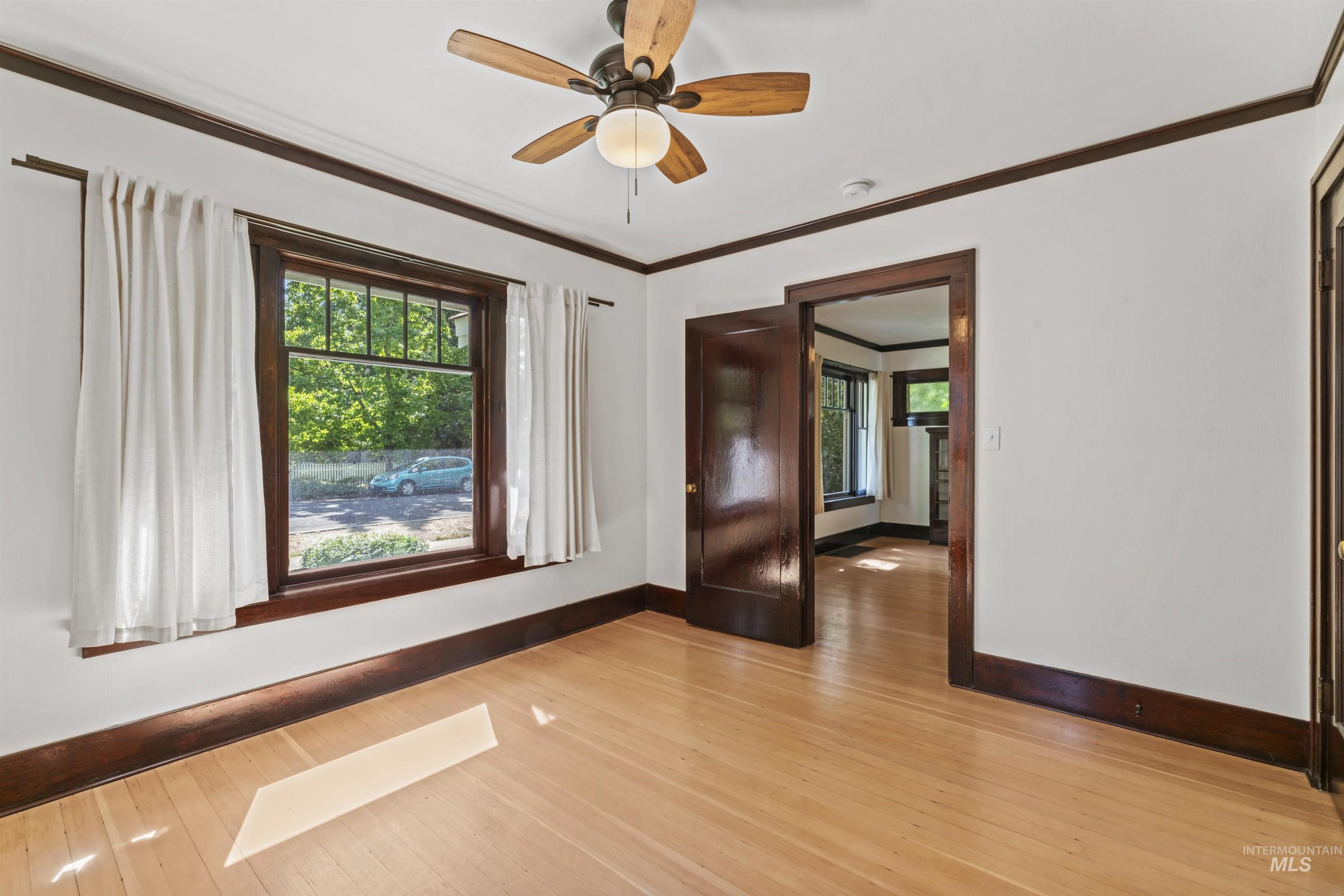 2015 & 2015 1/2 N 19th Property Photo 23