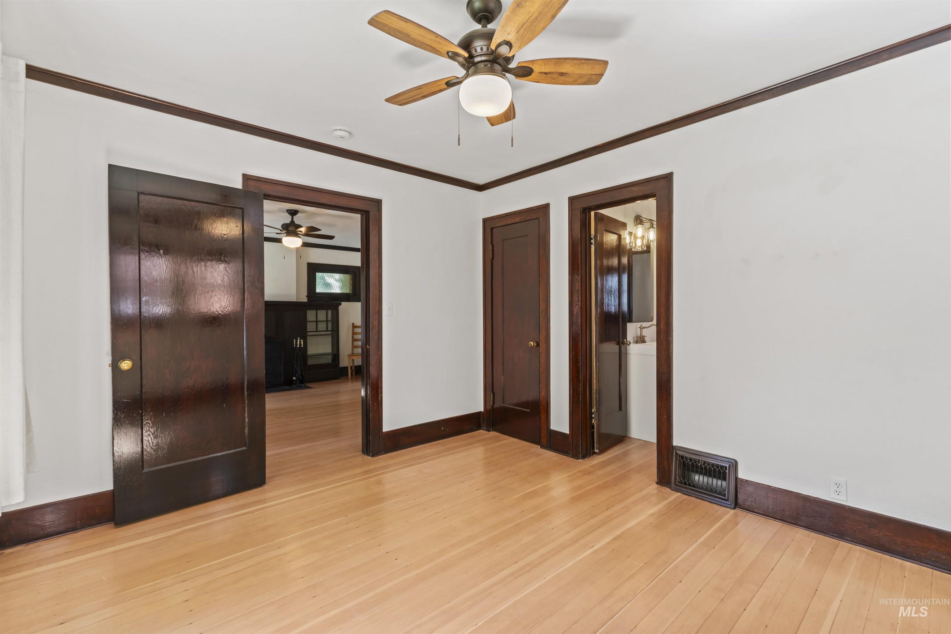 2015 & 2015 1/2 N 19th Property Photo 24