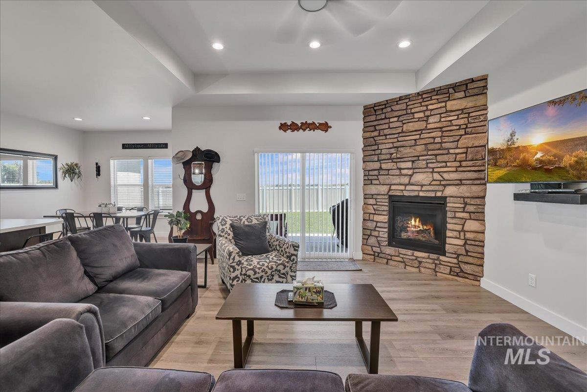 787 Heidi Terrace Property Photo 5