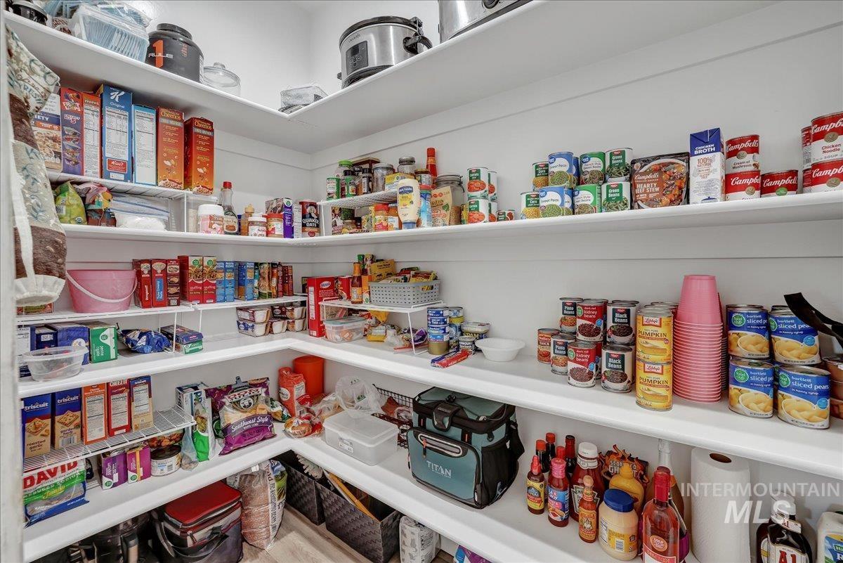 787 Heidi Terrace Property Photo 16