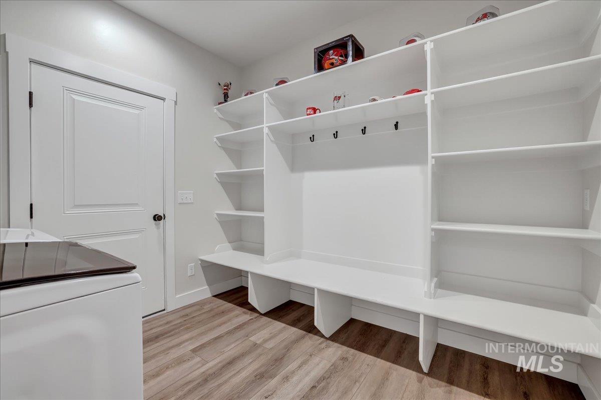 787 Heidi Terrace Property Photo 31