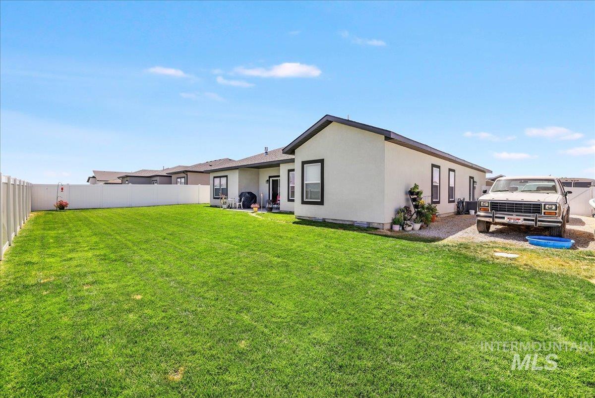 787 Heidi Terrace Property Photo 34