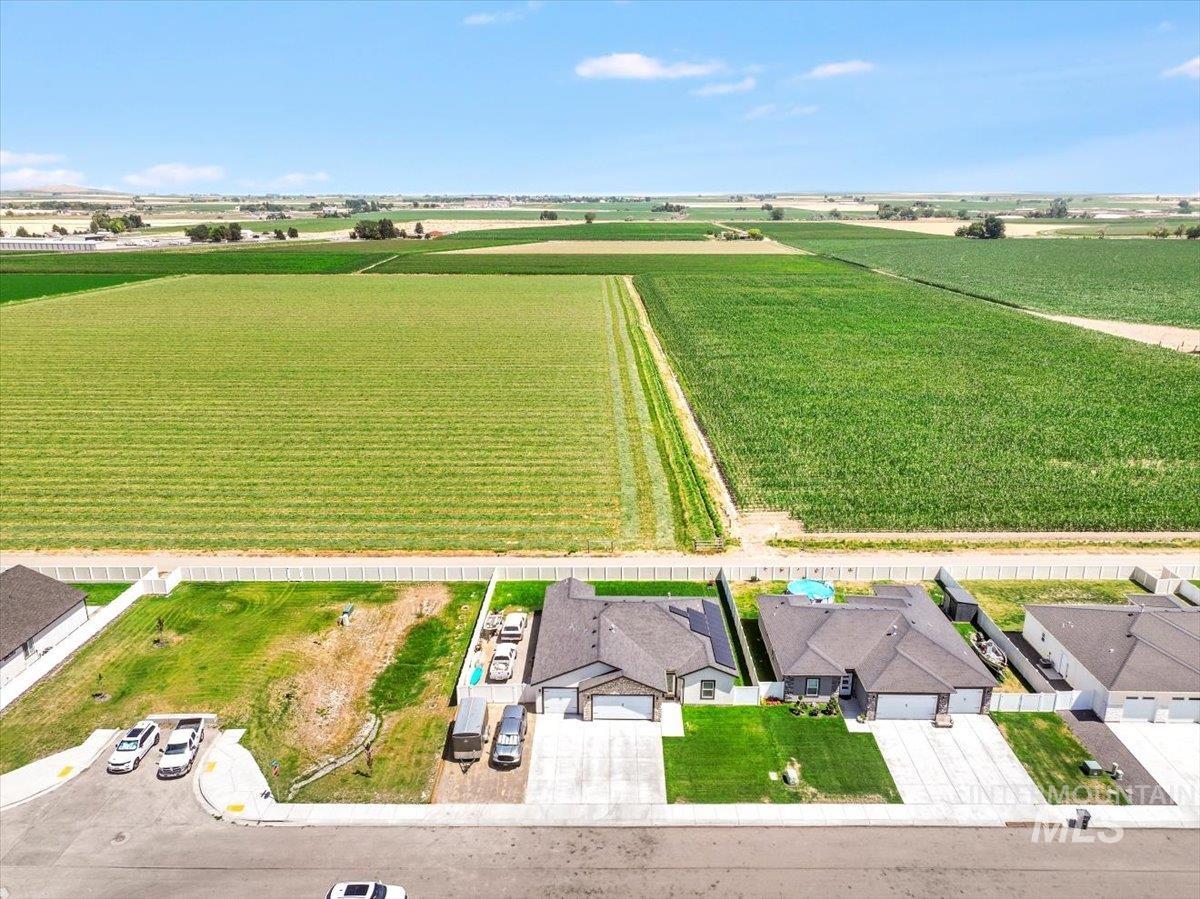 787 Heidi Terrace Property Photo 39