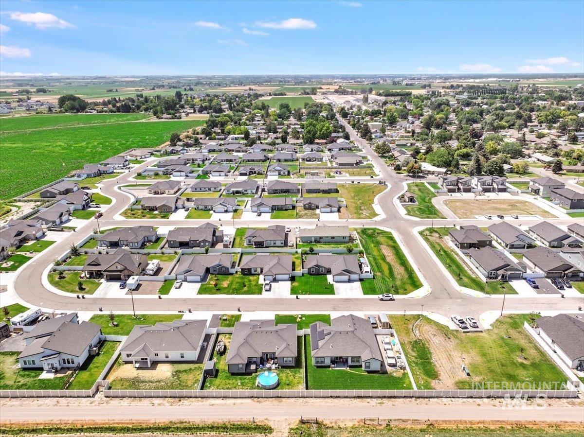 787 Heidi Terrace Property Photo 43