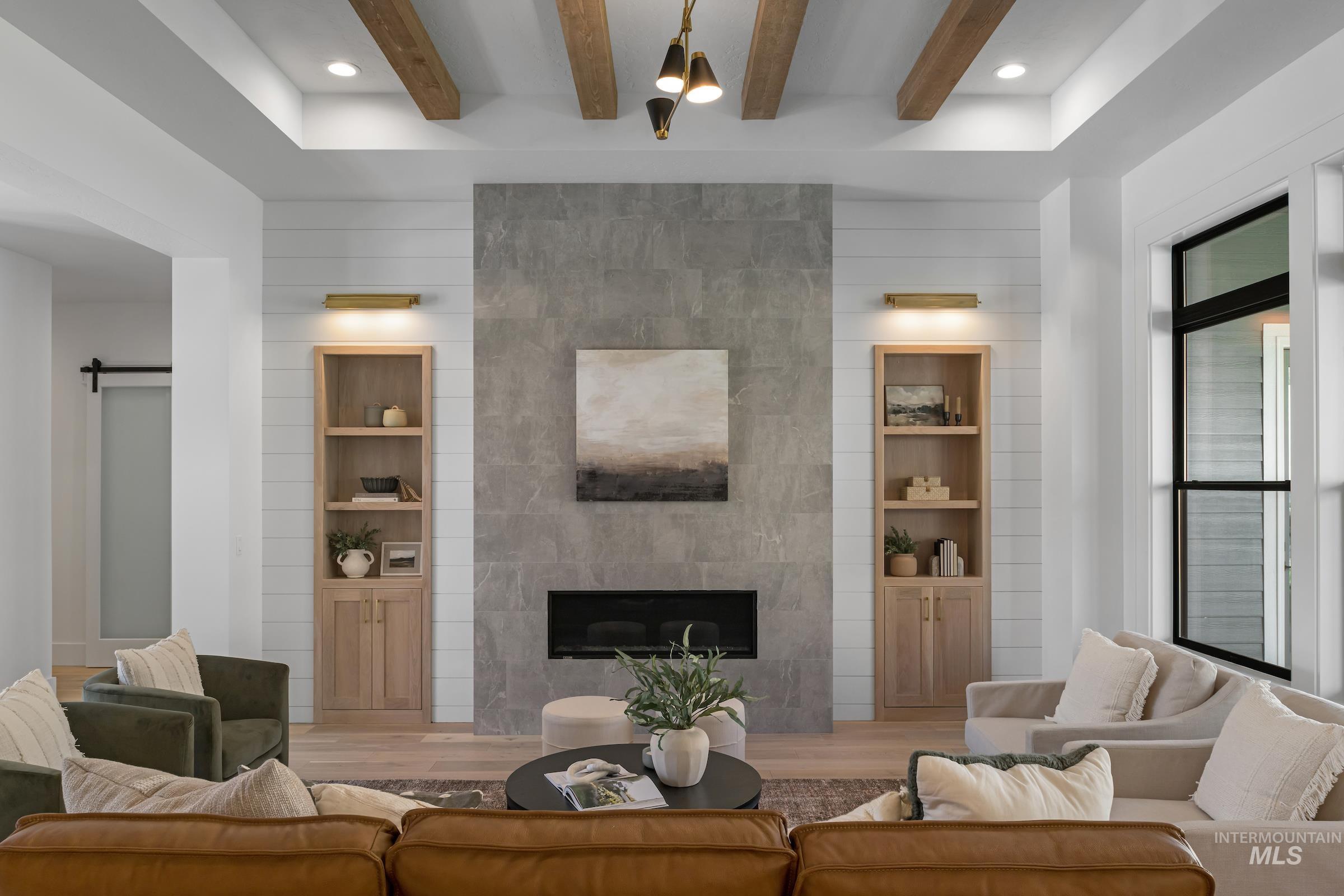 3204 N Harvest Moon Way Property Photo 9