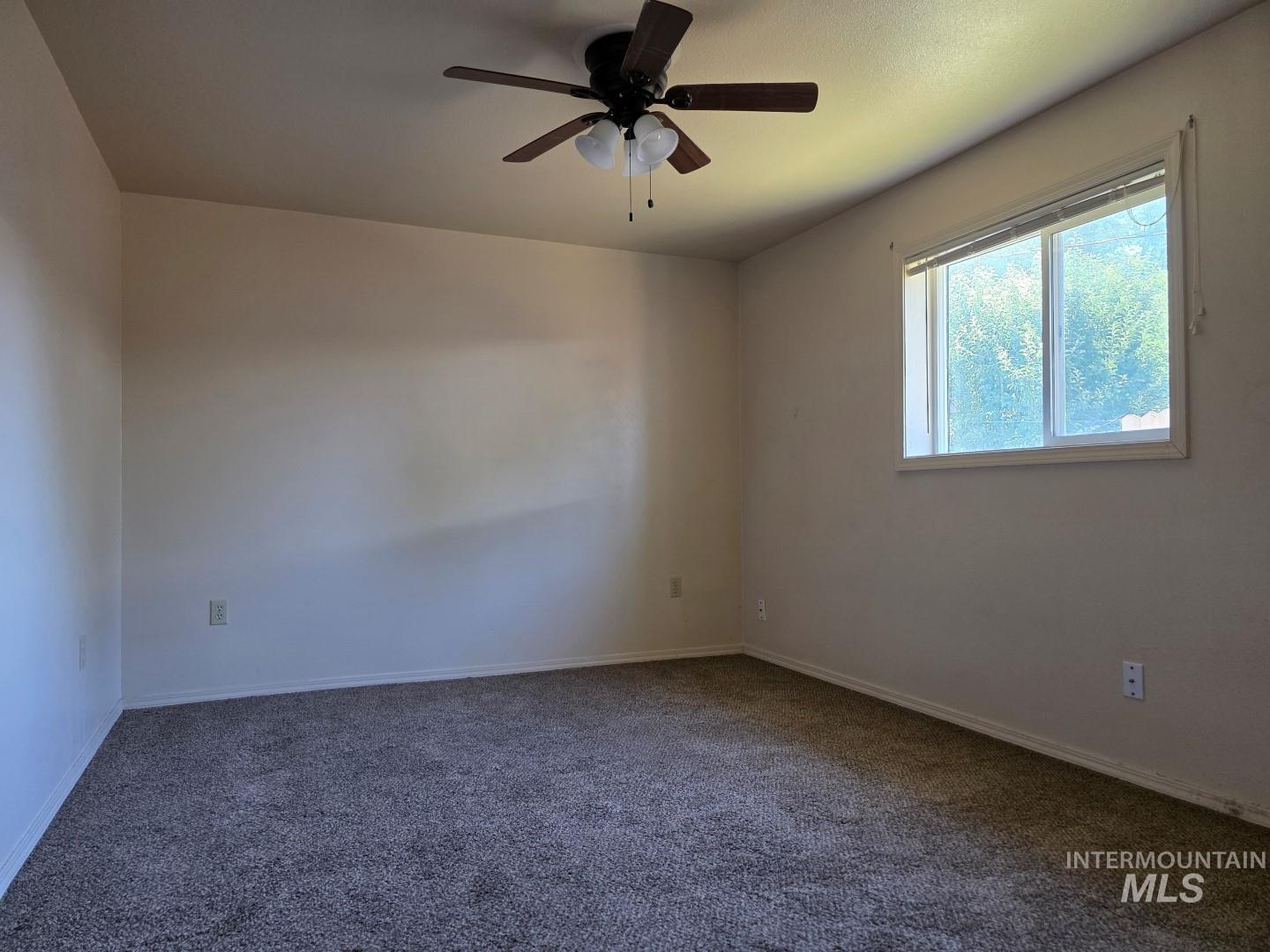 318 6th Street Property Photo 10