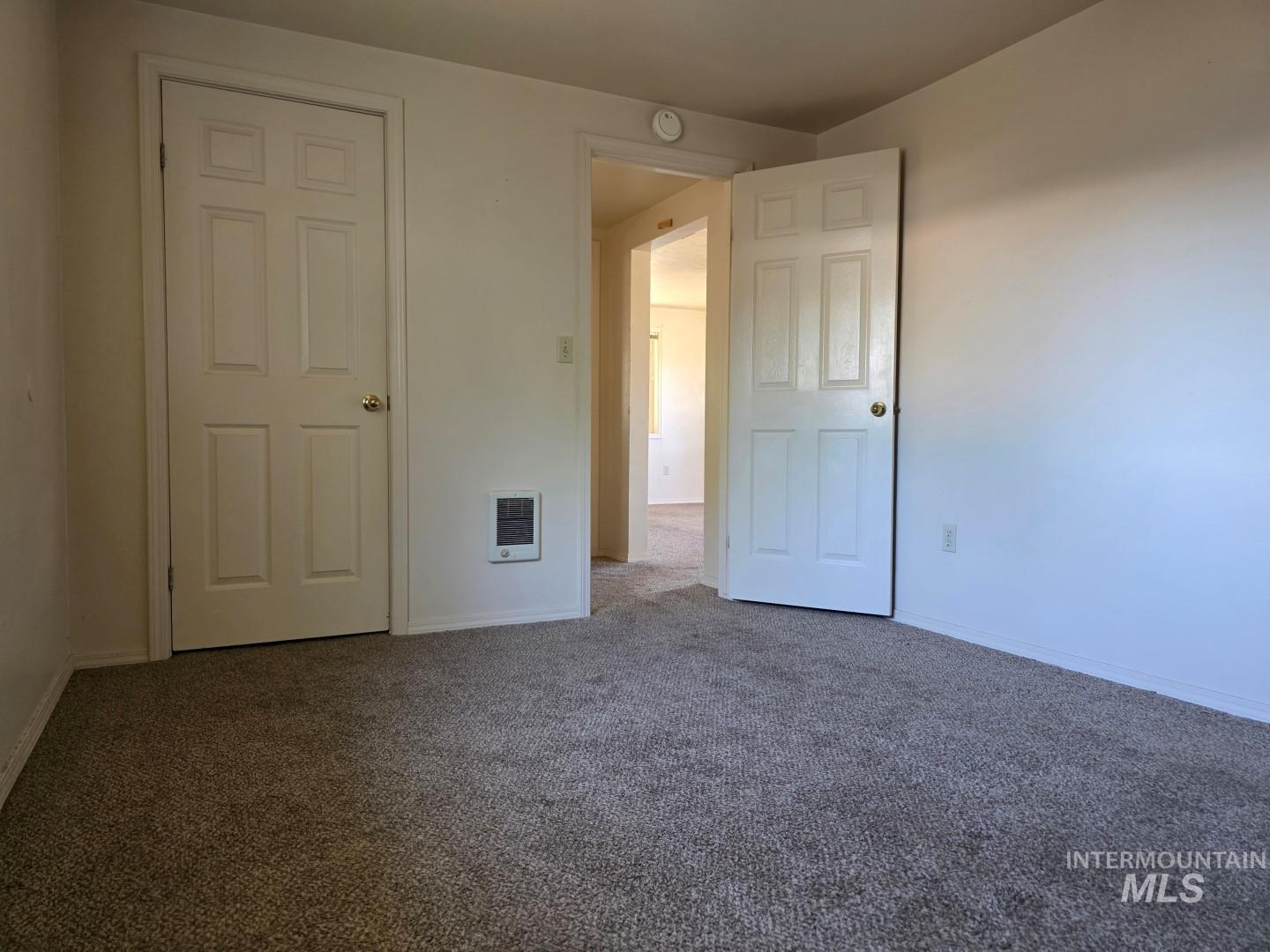 318 6th Street Property Photo 12