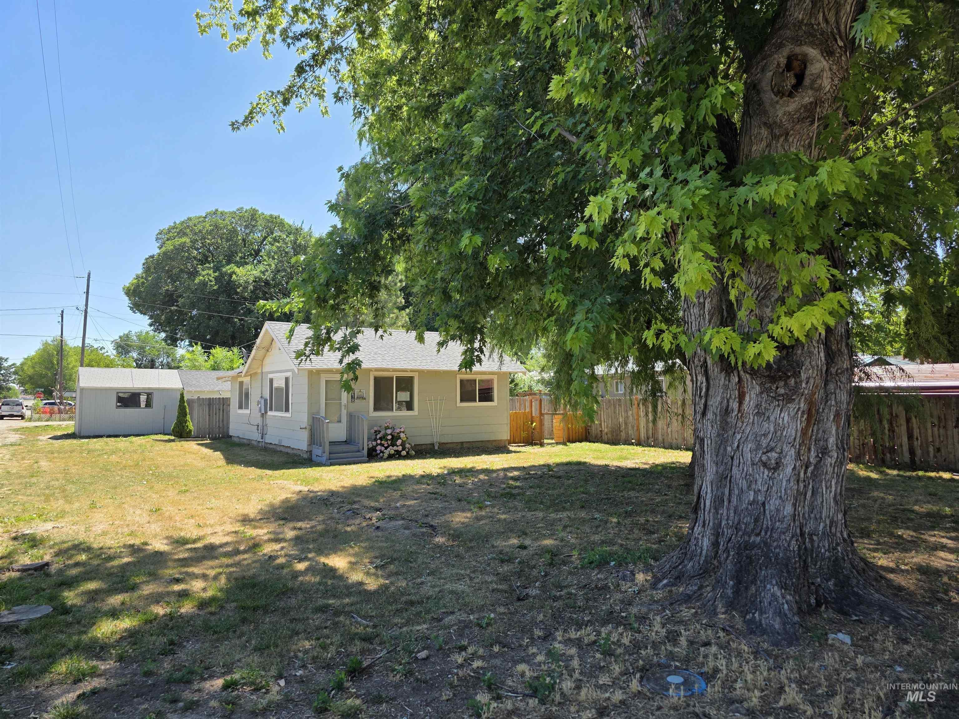 318 6th Street Property Photo 21