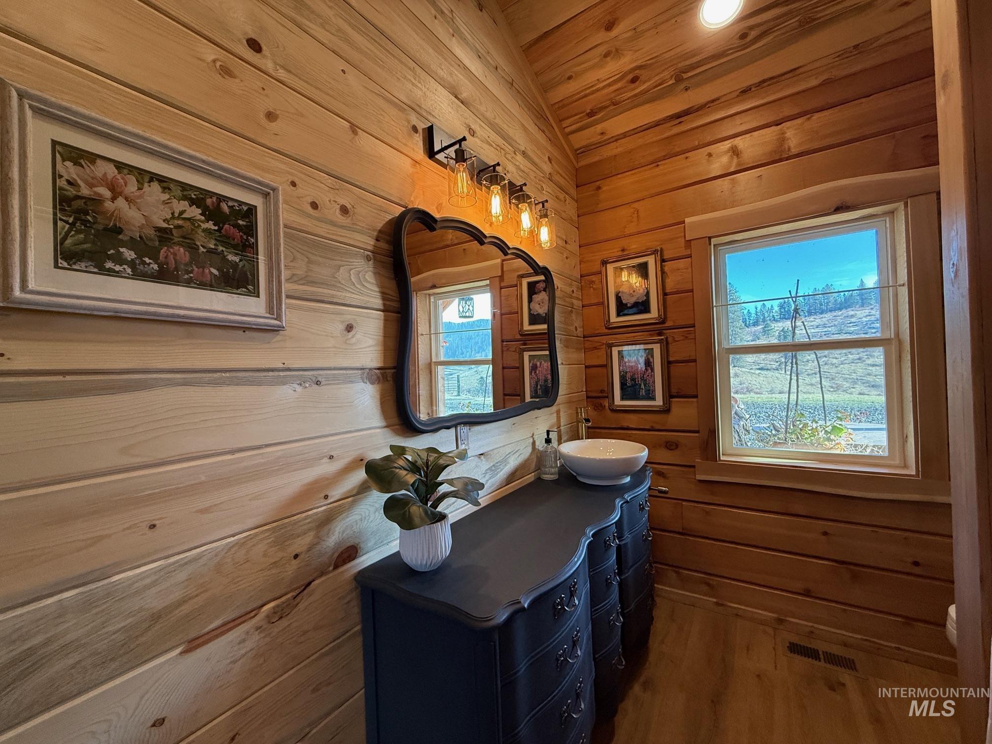 113 Sweetwater Dr Property Photo 23