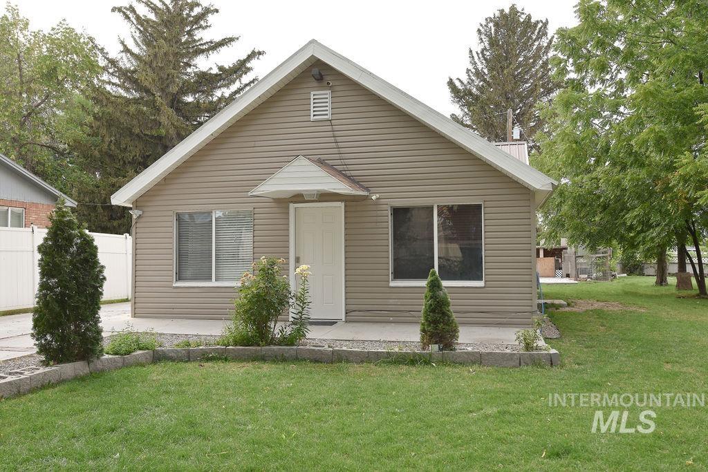 201 Read Ave Property Photo 1