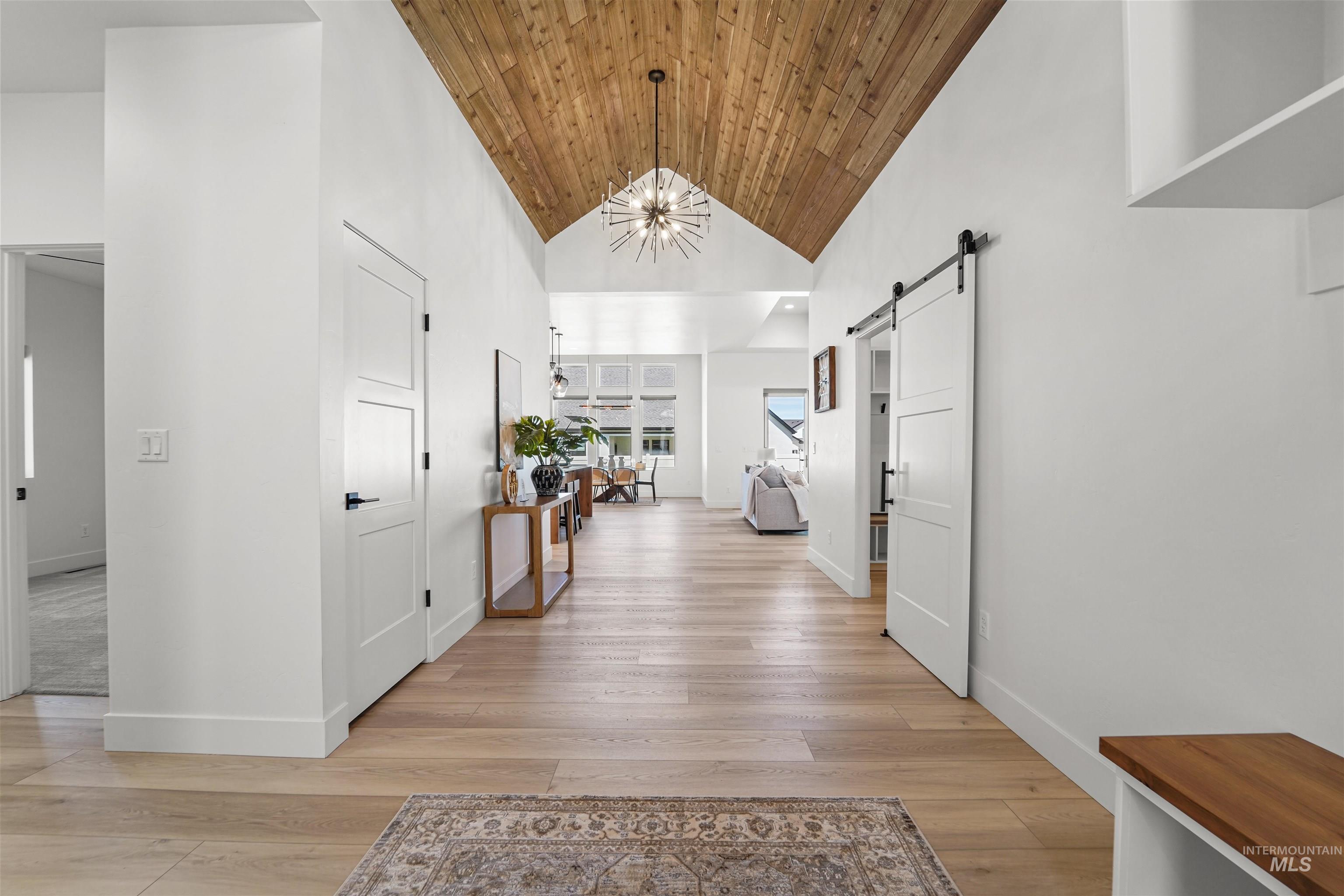 3157 Blue Moon Rd Property Photo 4