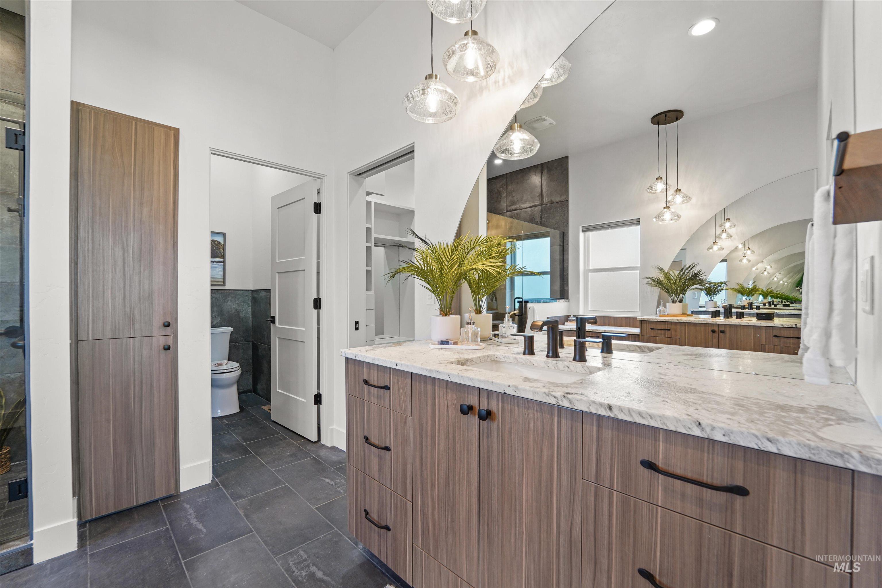 3157 Blue Moon Rd Property Photo 18