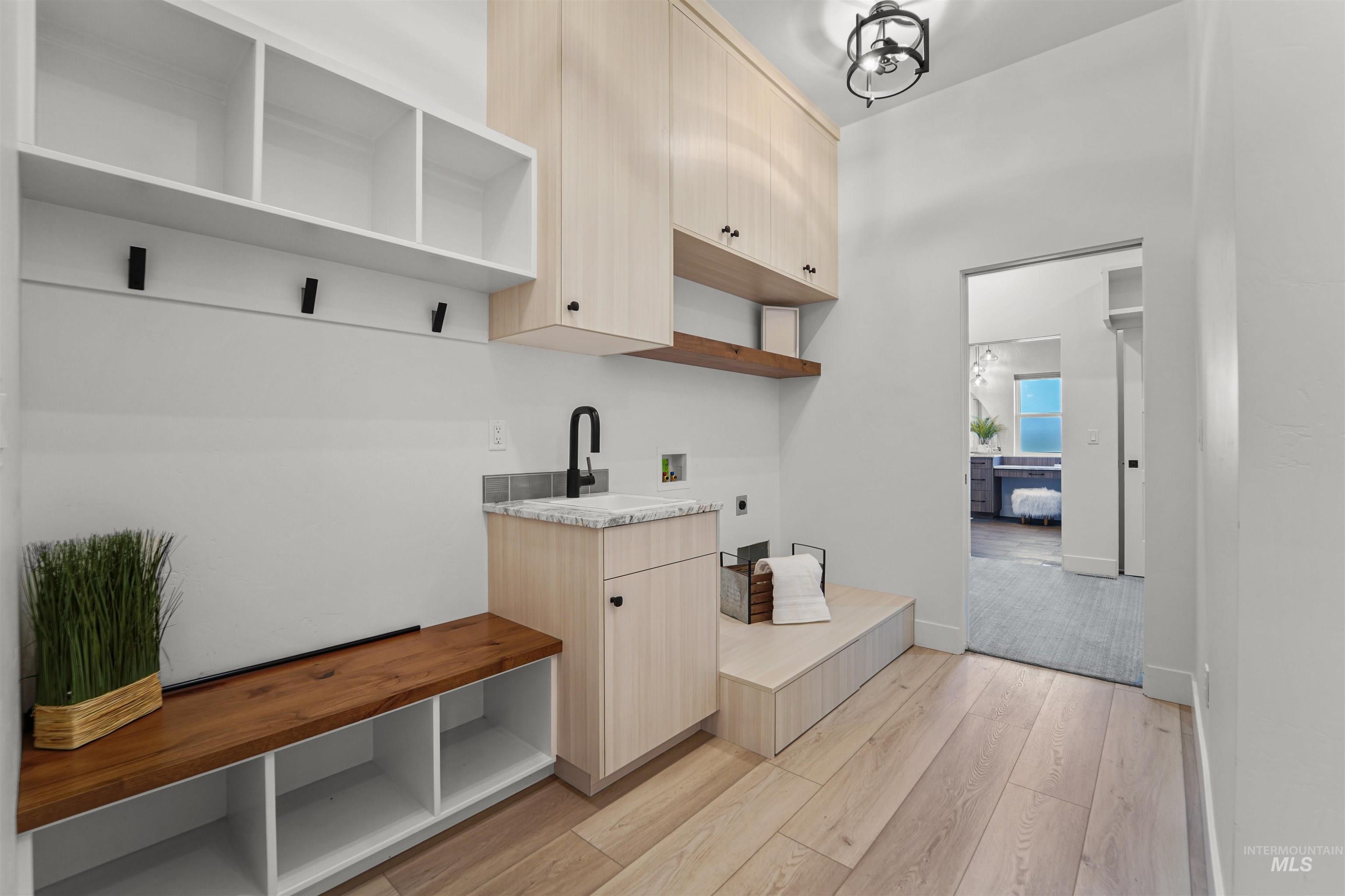 3157 Blue Moon Rd Property Photo 23