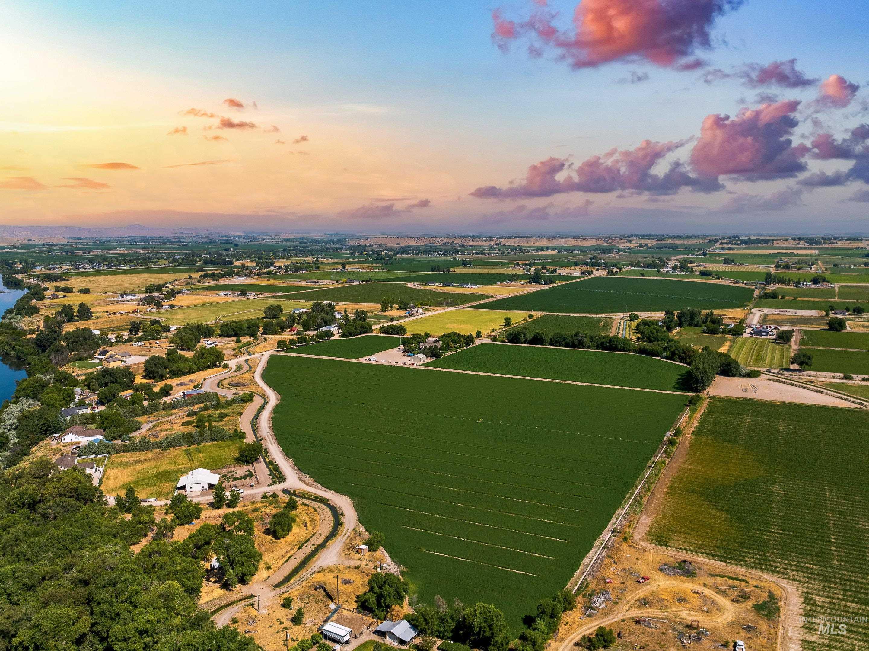 17700 Fargo Rd Property Photo 4