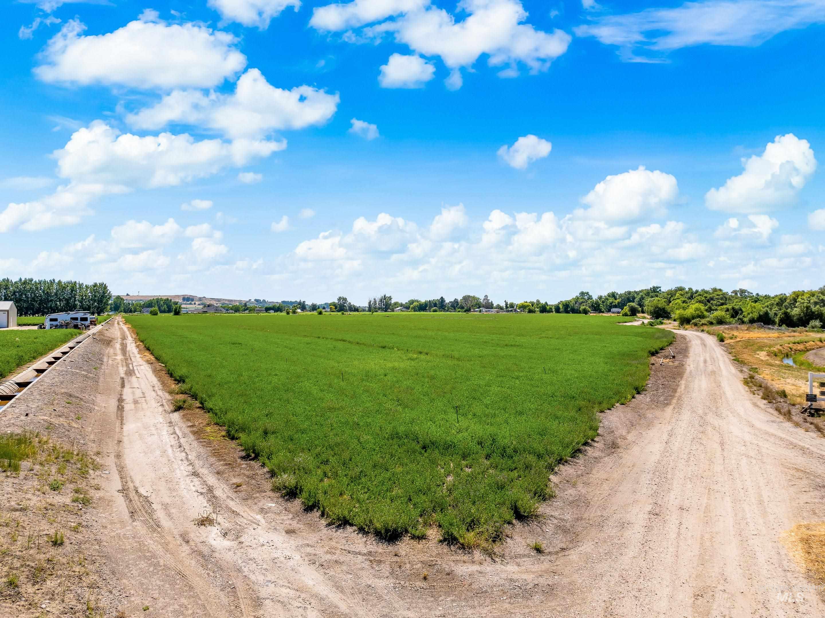 17700 Fargo Rd Property Photo 27